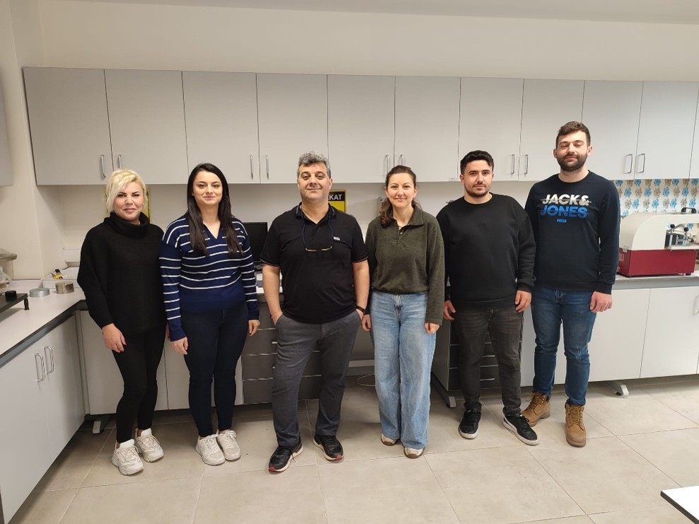 Prof. Dr. Harun Mindivan research group team photo